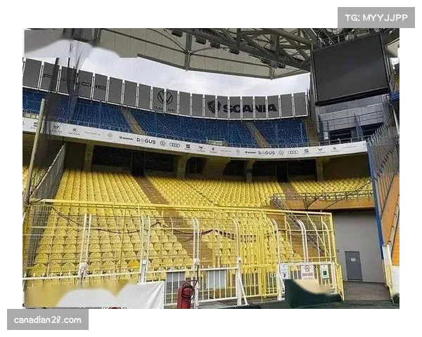 特写：一座小镇的足球梦想，追随欧塞尔队远征巴黎的球迷大巴